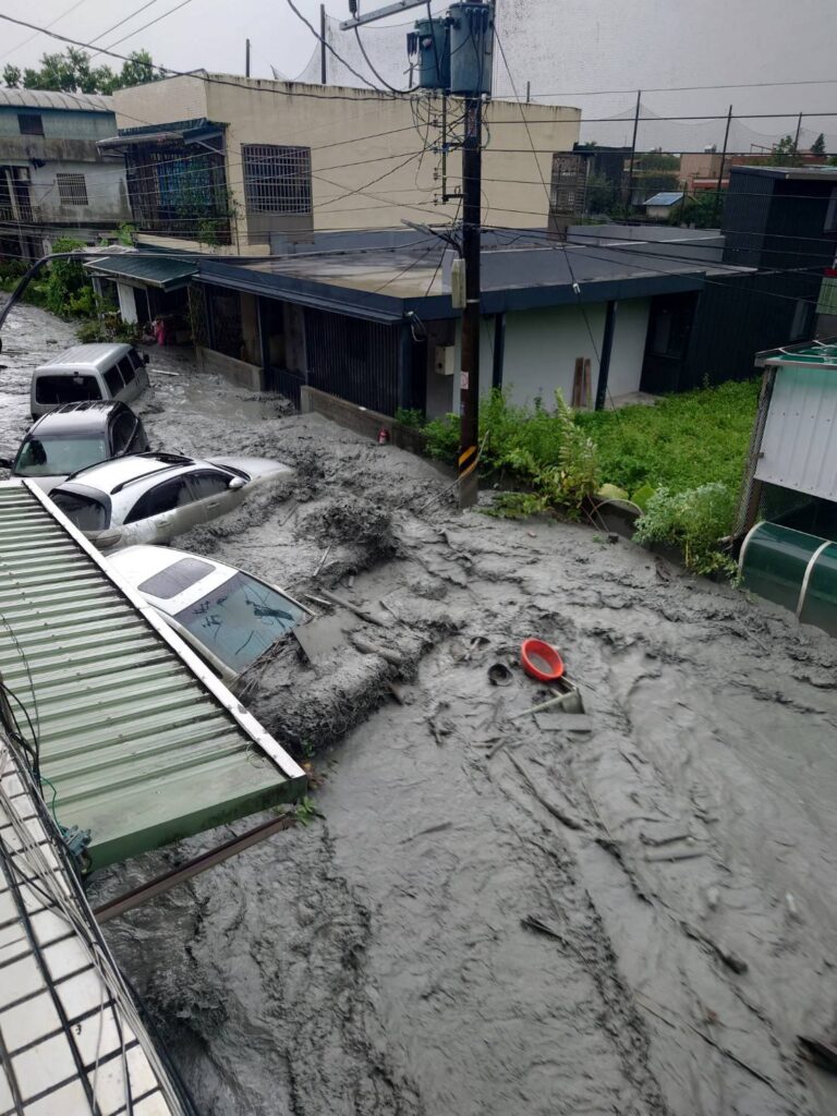 強颱釀花蓮慘劇！14死124失聯　遺體運送卡關冰櫃待命
